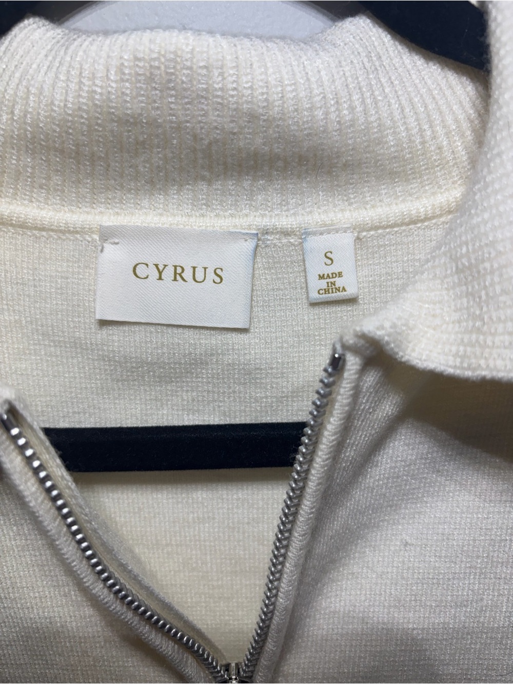 Cyrus Black & White Striped Quarter Zip Sweater Size Small - Picture 2 of 3